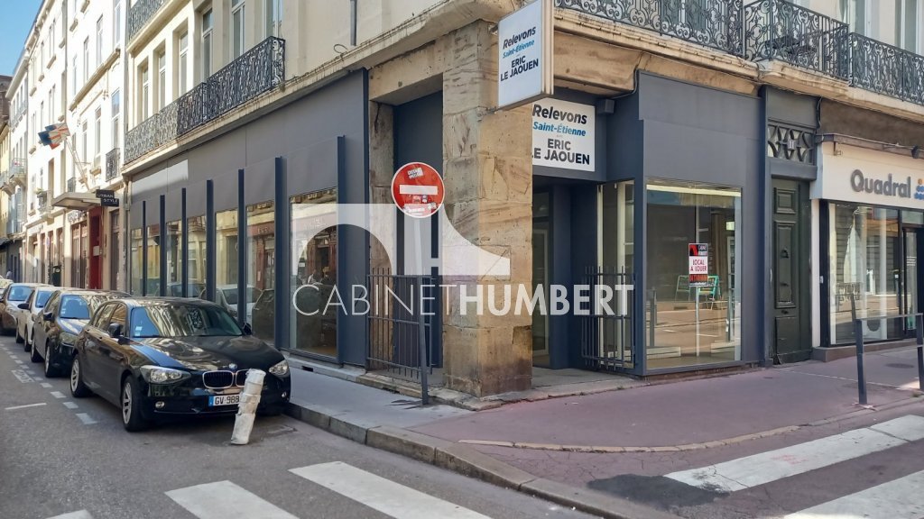 LOCAL COMMERCIAL A LOUER - ST ETIENNE CENTRE VILLE - 87 m2 - 700 &euro; HC par mois