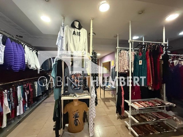 LOCAL COMMERCIAL A VENDRE - ST ETIENNE CENTRE VILLE - 134 m2 - 89 000 &euro; 