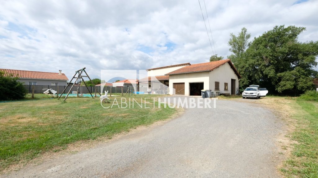 MAISON A VENDRE - BOISSET LES MONTROND - 73.97 m2 - 230 000 €