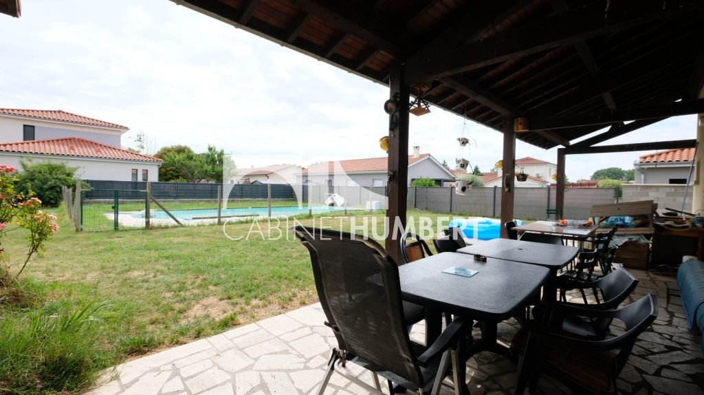 MAISON A VENDRE - BOISSET LES MONTROND - 73.97 m2 - 230 000 €