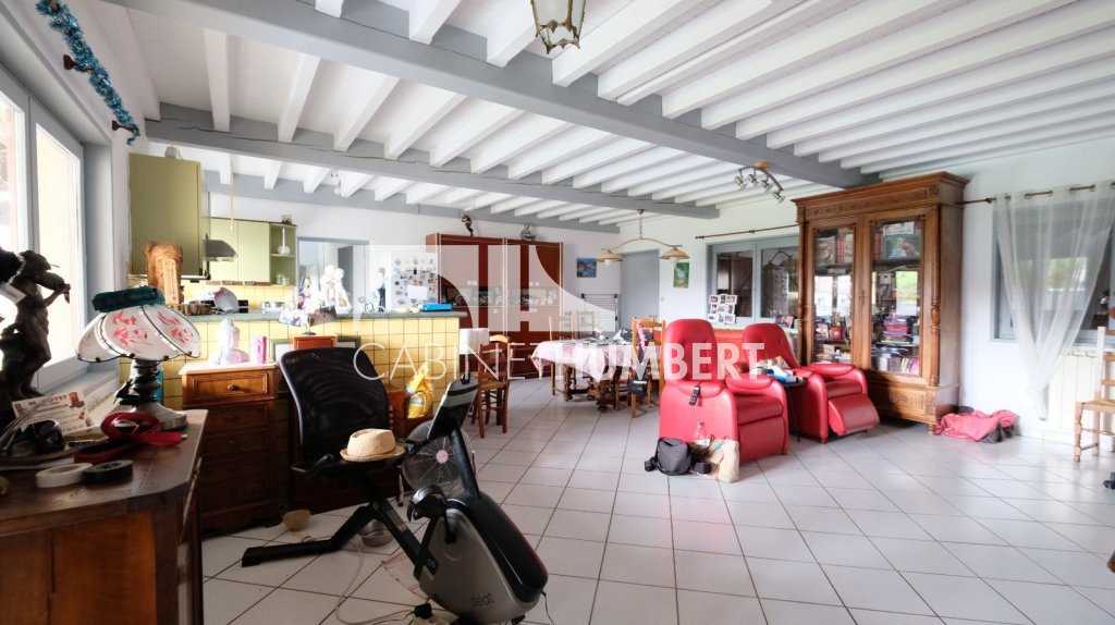 MAISON A VENDRE - BOISSET LES MONTROND - 73.97 m2 - 230 000 €