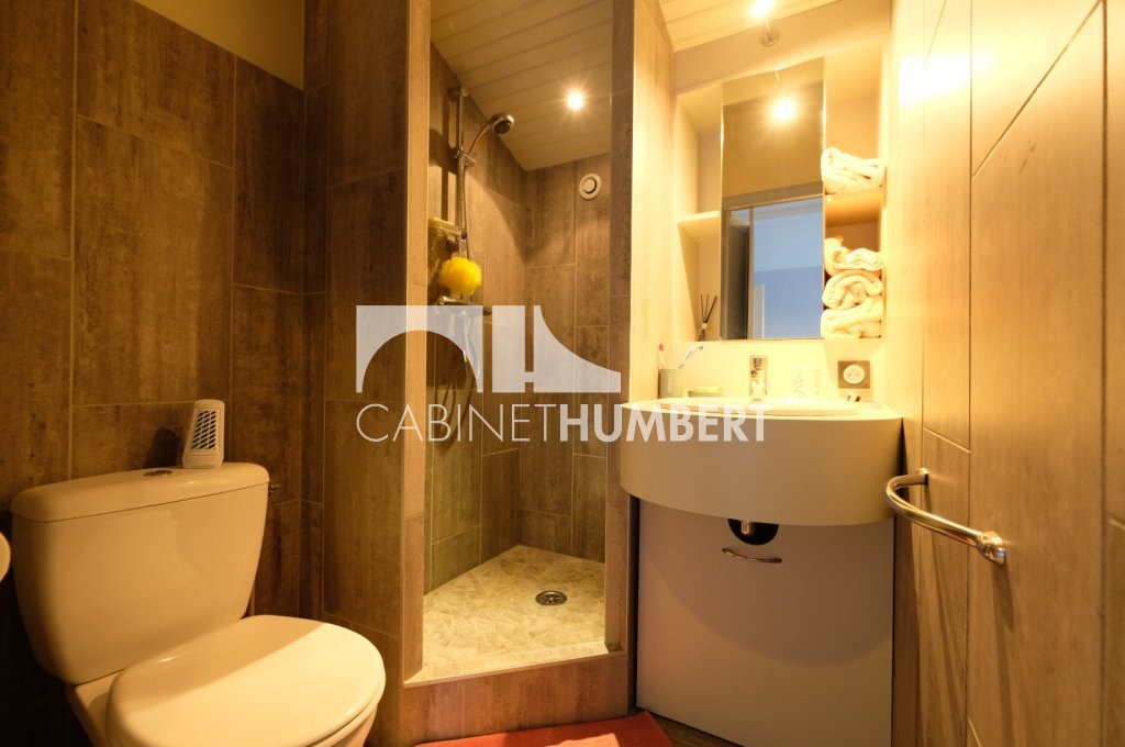 MAISON A VENDRE - ST ETIENNE FAURIEL - 214 m2 - 495�000�&euro;