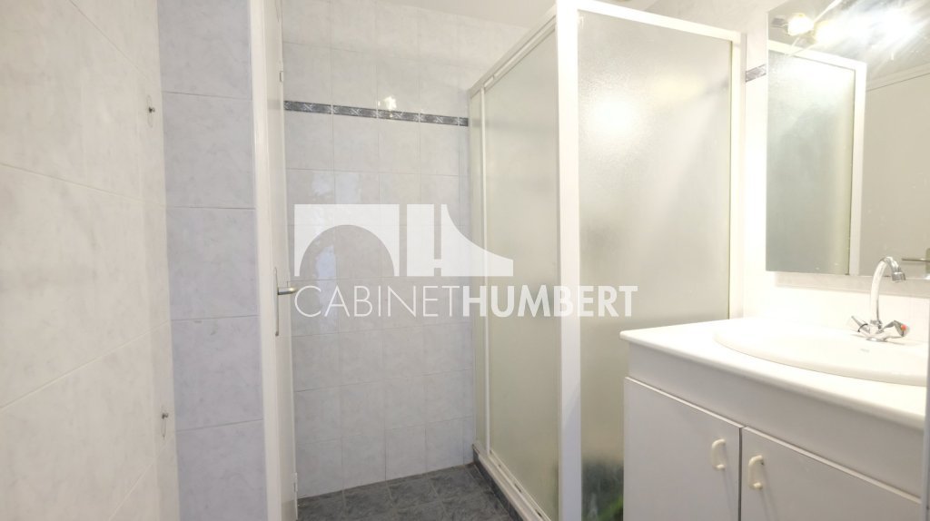 MAISON A VENDRE - ST ETIENNE FAURIEL - 175 m2 - 299 000 &euro;