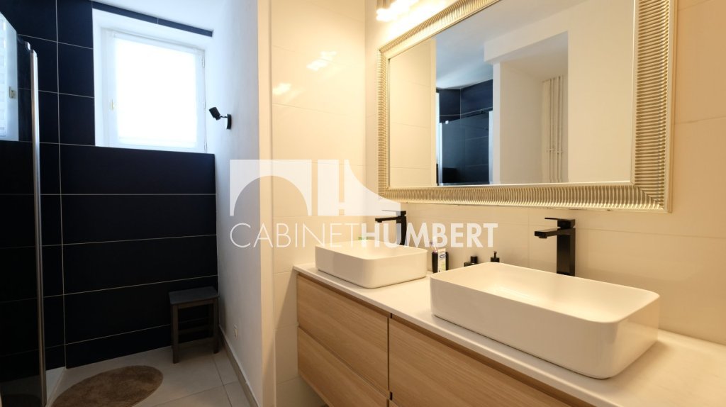 MAISON A VENDRE - ST ETIENNE FAURIEL - 175 m2 - 299 000 &euro;