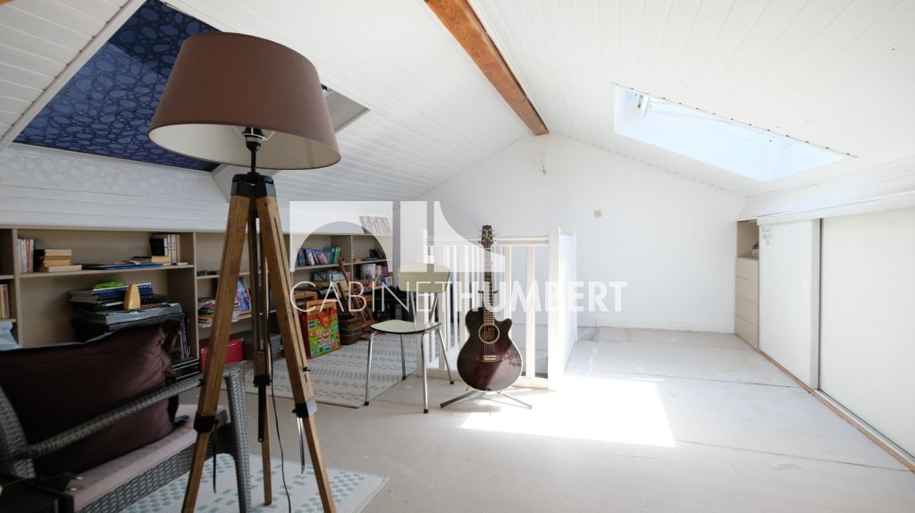 MAISON A VENDRE - ST ETIENNE FAURIEL - 175 m2 - 299 000 &euro;