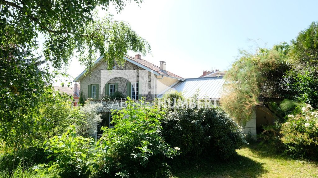 MAISON A VENDRE - ST ETIENNE FAURIEL - 167 m2 - 410 000 &euro;