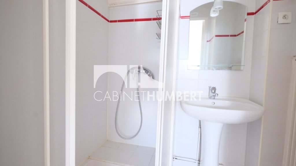MAISON A VENDRE - ST ETIENNE FAURIEL - 167 m2 - 410 000 &euro;