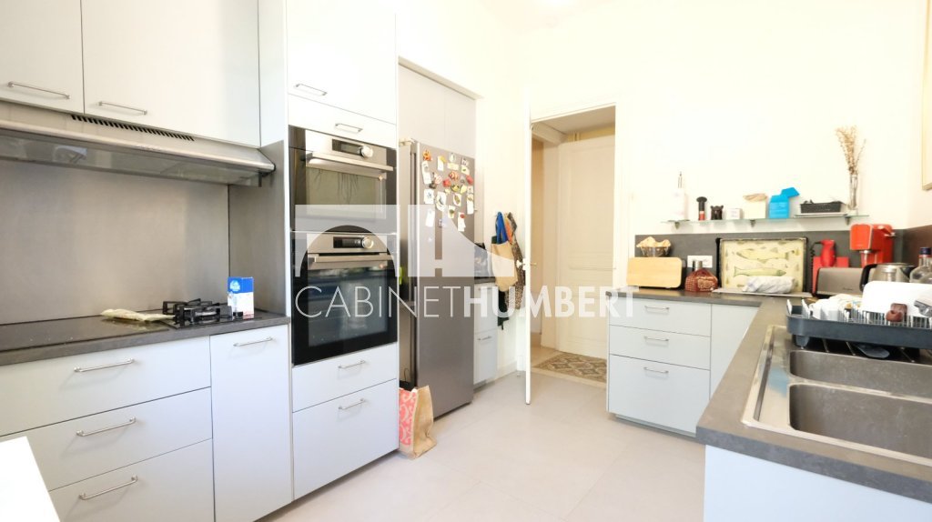 MAISON A VENDRE - ST ETIENNE FAURIEL - 302 m2 - 495 000 &euro;