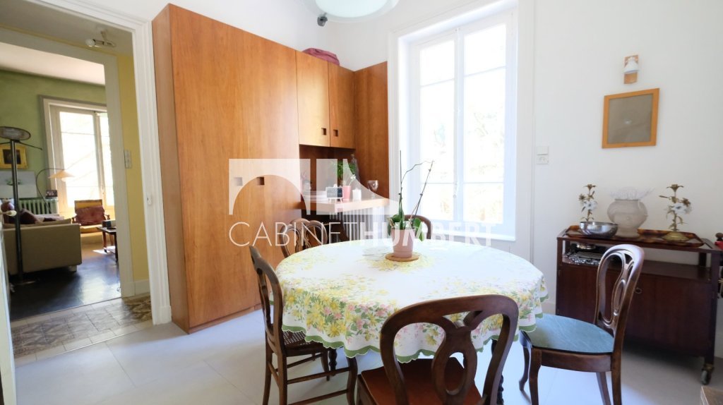 MAISON A VENDRE - ST ETIENNE FAURIEL - 302 m2 - 495 000 &euro;