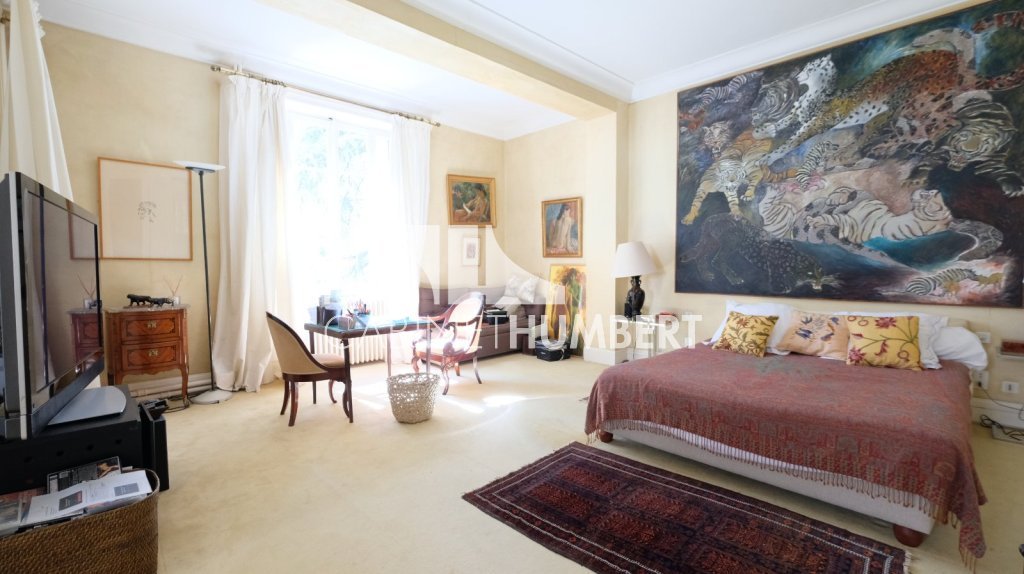 MAISON A VENDRE - ST ETIENNE FAURIEL - 302 m2 - 495 000 &euro;