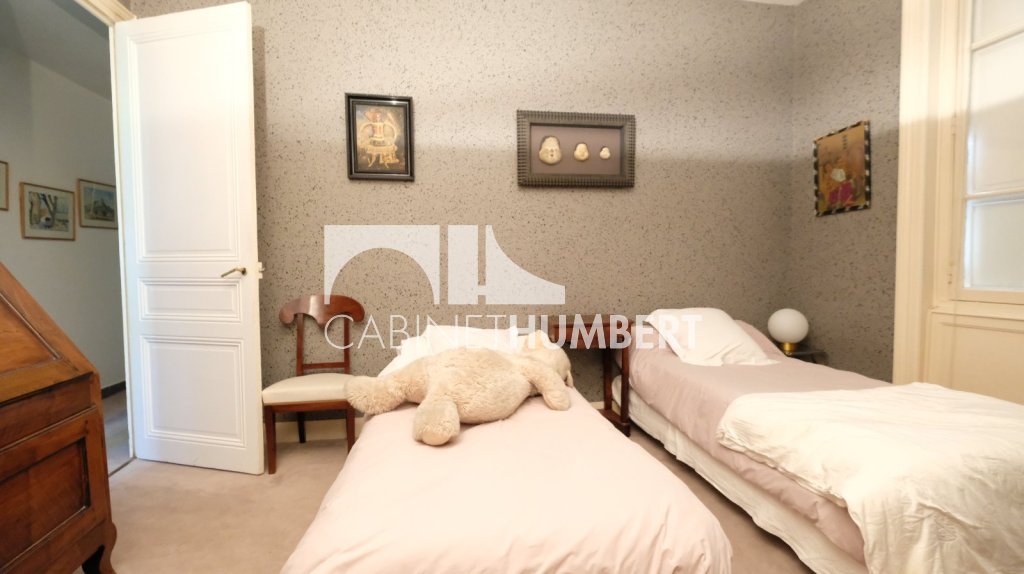 MAISON A VENDRE - ST ETIENNE FAURIEL - 302 m2 - 495 000 &euro;