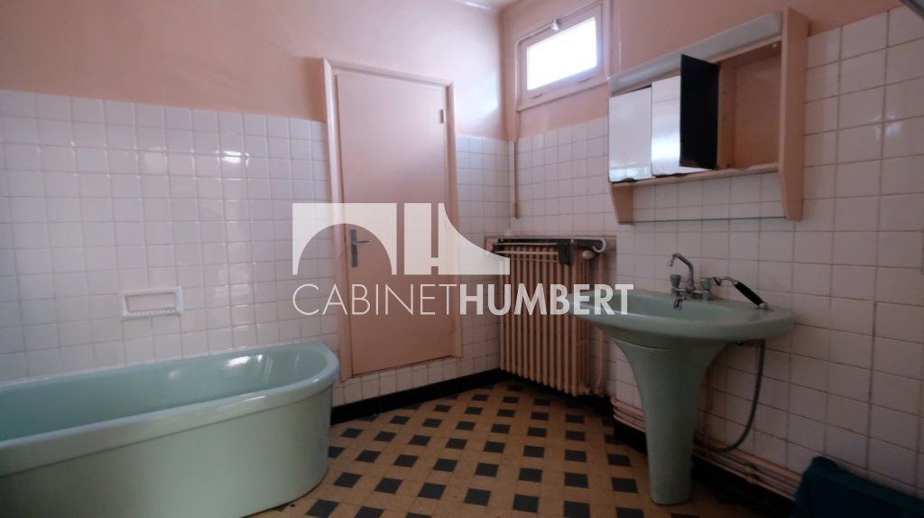 MAISON A VENDRE - ST ETIENNE FOURNEYRON - 190.79 m2 - 215�000�&euro;