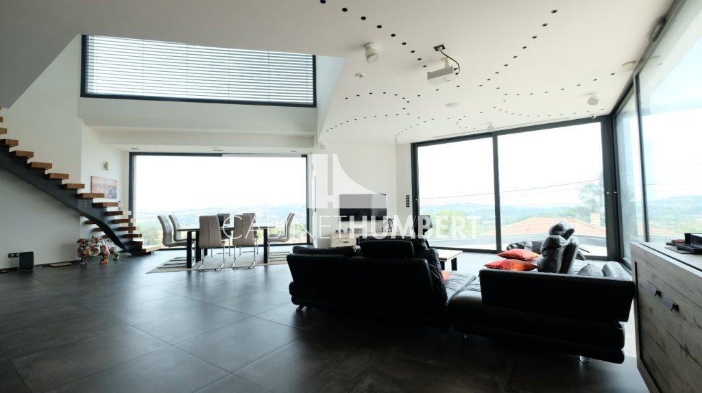 MAISON A VENDRE - ST ETIENNE MONTAUD - 282 m2 - 1 150 000 &euro;