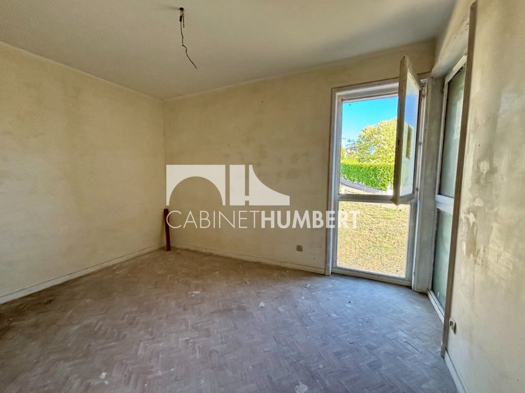 MAISON A VENDRE - ST PRIEST EN JAREZ 16 RUE DE LA GUICHERE - 178 m2 - 375 000 &euro;