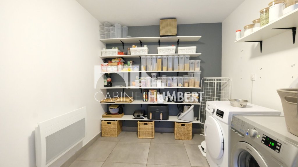 MAISON A VENDRE - ST PRIEST EN JAREZ - 142 m2 - 495 000 &euro;