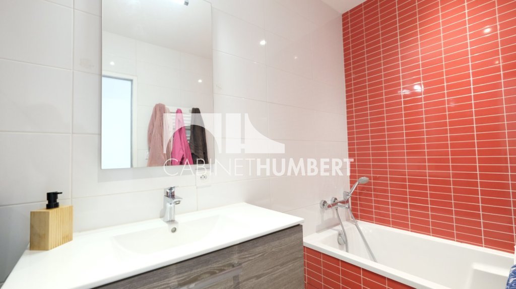 MAISON A VENDRE - ST PRIEST EN JAREZ - 142 m2 - 495 000 &euro;