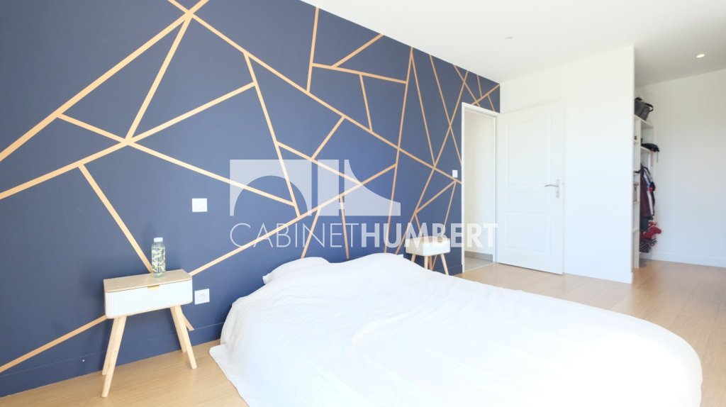 MAISON A VENDRE - ST PRIEST EN JAREZ - 142 m2 - 495 000 &euro;