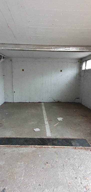 PARKING EXTERIEUR A LOUER - ST ETIENNE BADOUILLÈRE - 75 € charges comprises par mois
