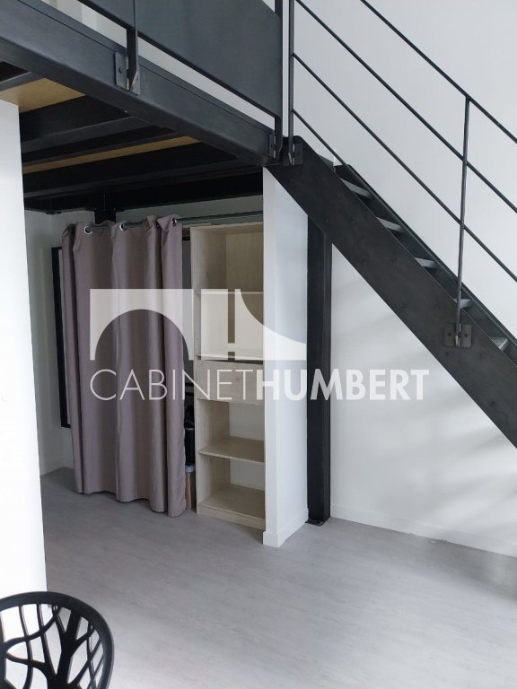 STUDIO A LOUER - ROCHETAILLEE - 30.04 m2 - 455�&euro; charges comprises par mois
