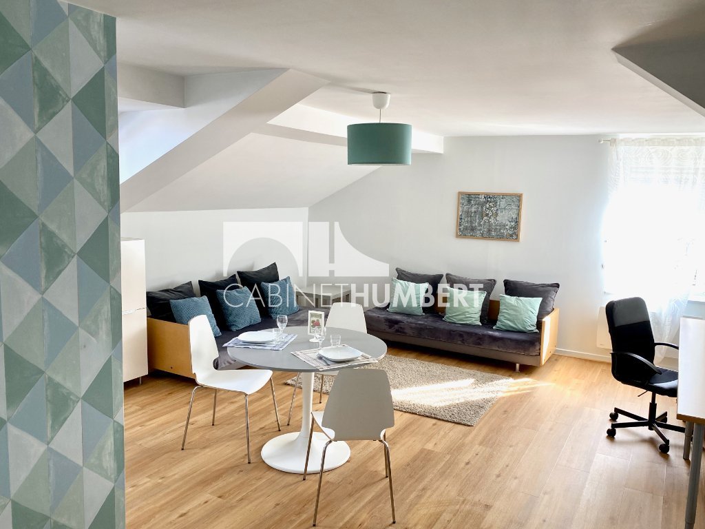 STUDIO A LOUER - ST ETIENNE FACULTE / CENTRE DEUX - 34.09 m2 - 455�&euro; charges comprises par mois