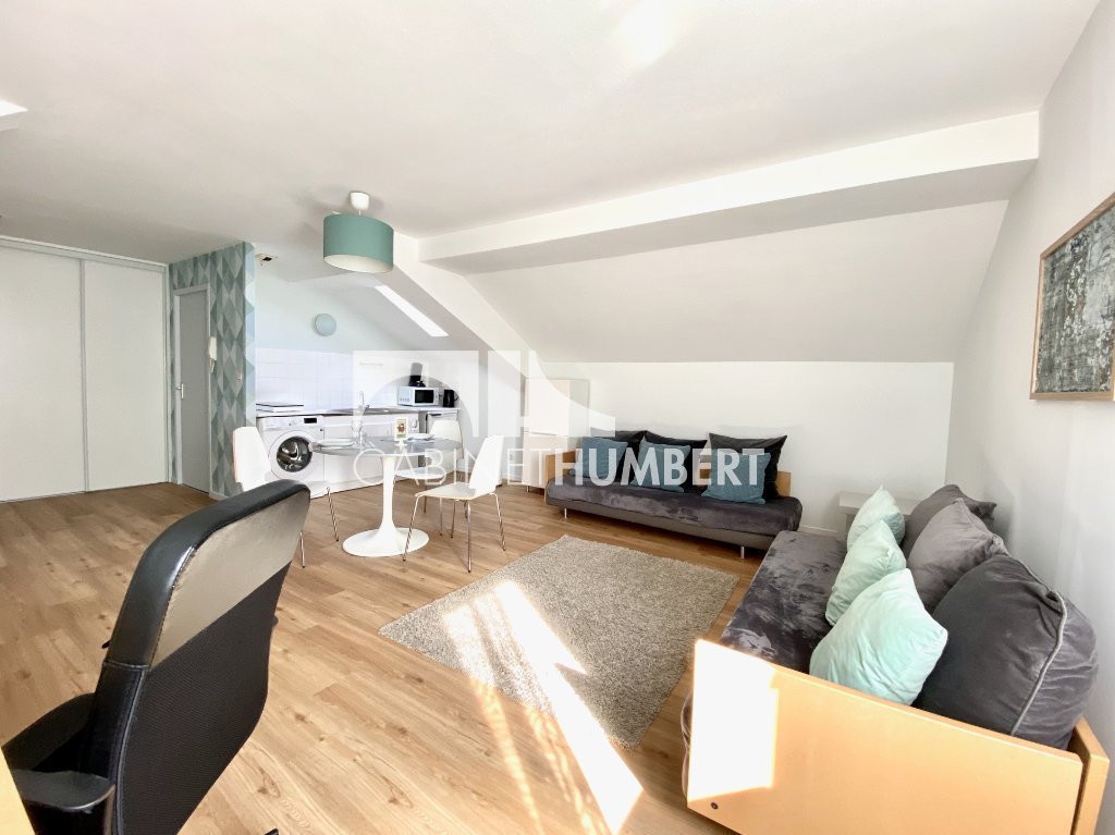 STUDIO A LOUER - ST ETIENNE FACULTE / CENTRE DEUX - 34.09 m2 - 455�&euro; charges comprises par mois