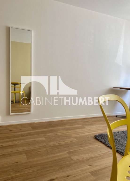 STUDIO A LOUER - ST ETIENNE FACULTE / CENTRE DEUX - 26.75 m2 - 402 &euro; charges comprises par mois