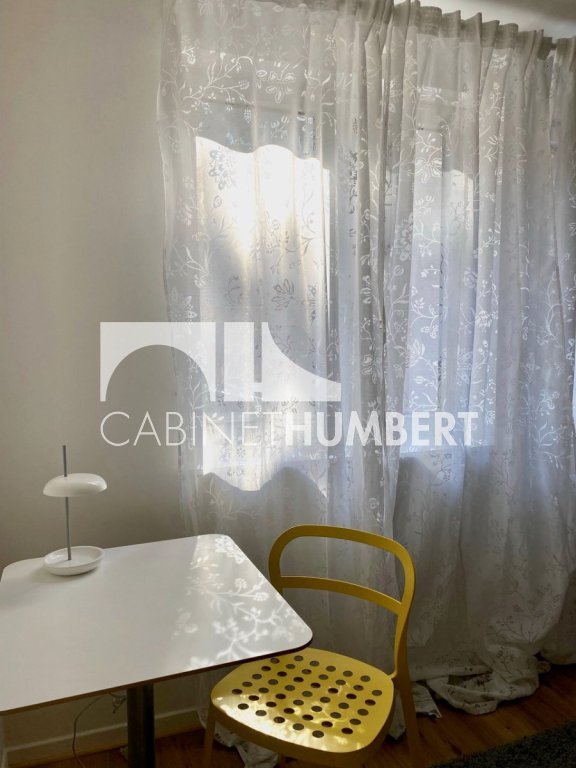 STUDIO A LOUER - ST ETIENNE FACULTE / CENTRE DEUX - 26.75 m2 - 402 &euro; charges comprises par mois