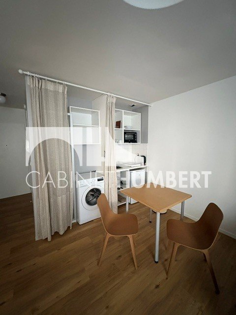 STUDIO A LOUER - ST ETIENNE FACULTE / CENTRE DEUX - 27.09 m2 - 410 &euro; charges comprises par mois