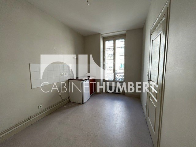 APPARTEMENT T1 A LOUER - ST ETIENNE CARNOT - 29.42 m2 - 345 &euro; charges comprises par mois
