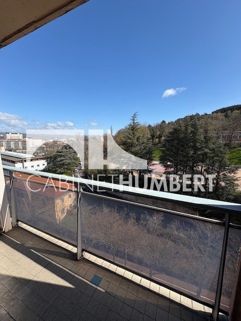 APPARTEMENT T1 A LOUER - ST ETIENNE CENTRE VILLE - 32.64 m2 - 460 &euro; charges comprises par mois