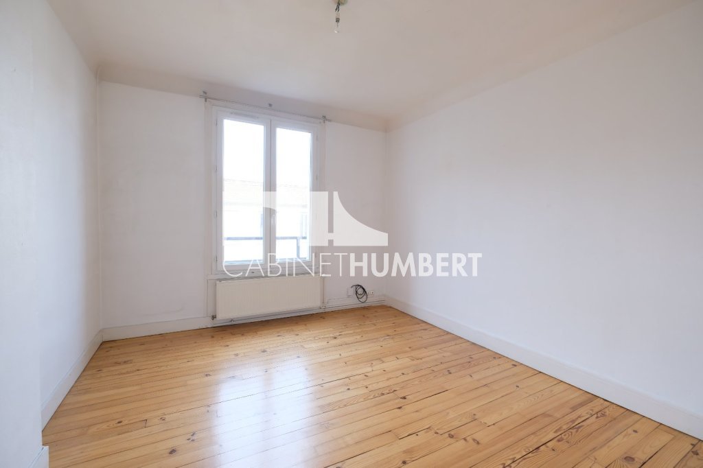 APPARTEMENT T1 A LOUER - ST ETIENNE CENTRE VILLE - 31 m2 - 410 &euro; charges comprises par mois