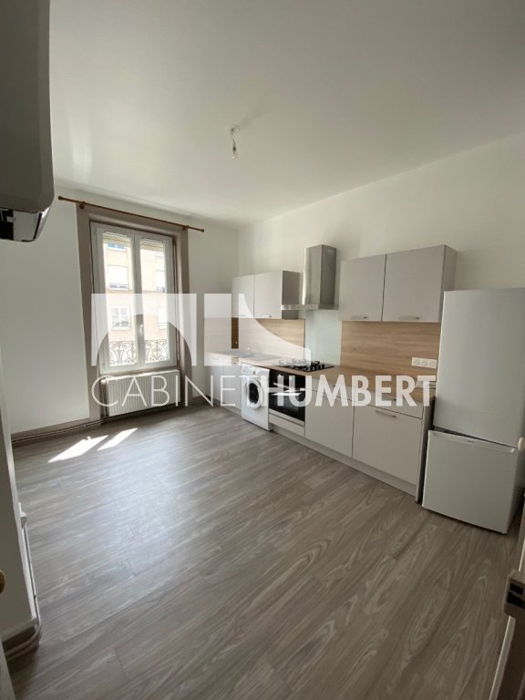 APPARTEMENT T1 A LOUER - ST ETIENNE FACULTE / CENTRE DEUX - 39.83 m2 - 399€ charges comprises par mois