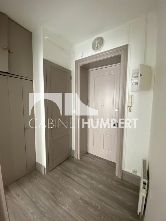 APPARTEMENT T1 A LOUER - ST ETIENNE FACULTE / CENTRE DEUX - 39.83 m2 - 399€ charges comprises par mois