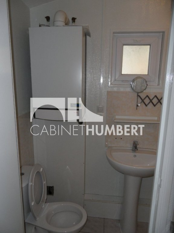APPARTEMENT T1 A LOUER - ST ETIENNE FAURIEL - 16.07 m2 - 290 &euro; charges comprises par mois