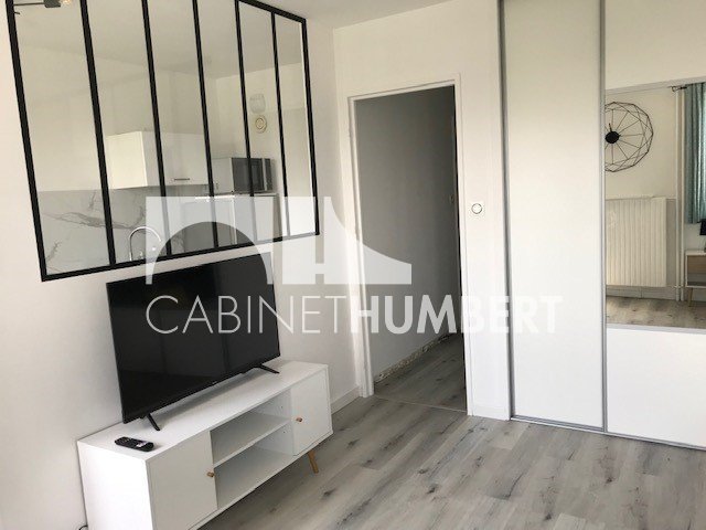 APPARTEMENT T1 A LOUER - ST ETIENNE FAURIEL - 31.65 m2 - 510 &euro; charges comprises par mois