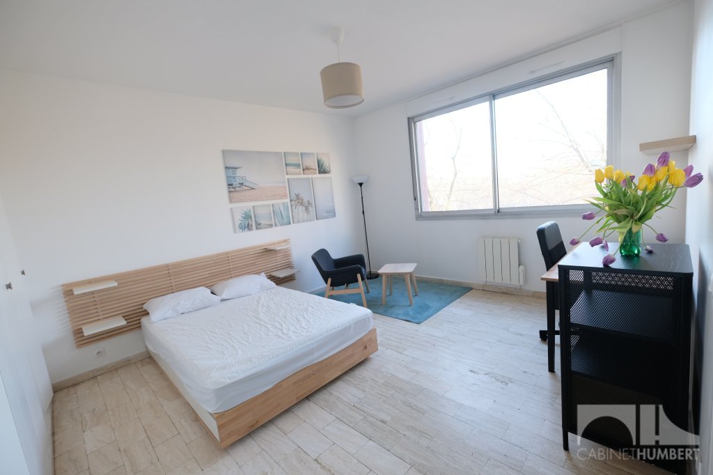 APPARTEMENT T1 A LOUER - ST ETIENNE FAURIEL - 33 m2 - 470 € charges comprises par mois