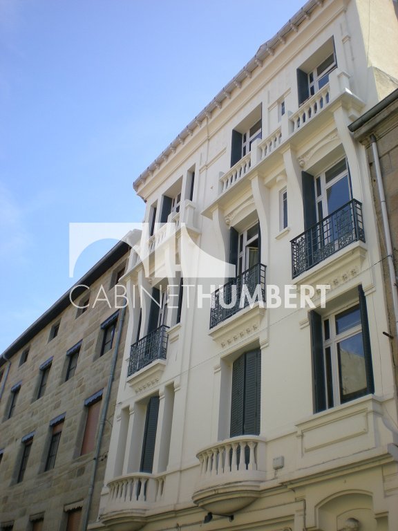 APPARTEMENT T1 A LOUER - ST ETIENNE FAURIEL - 40.58 m2 - 395 &euro; charges comprises par mois