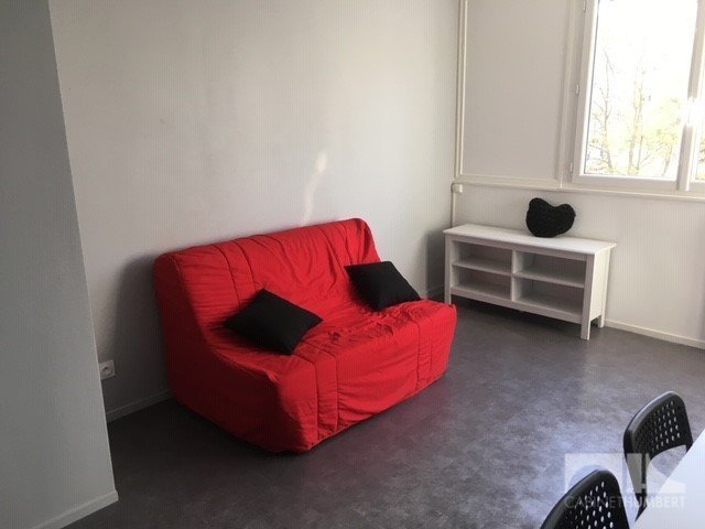 APPARTEMENT T1 A LOUER - ST ETIENNE LA MTARE - 25 m2 - 380 € charges comprises par mois