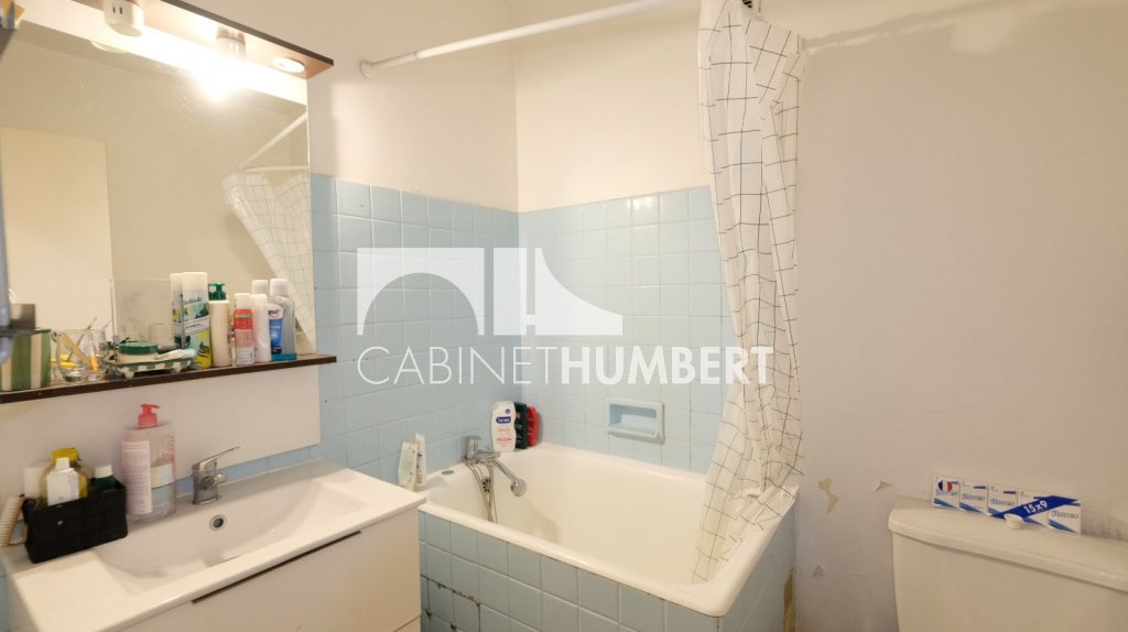 APPARTEMENT T1 A VENDRE - ST ETIENNE BELLEVUE - 30.92 m2 - 45�000�&euro;