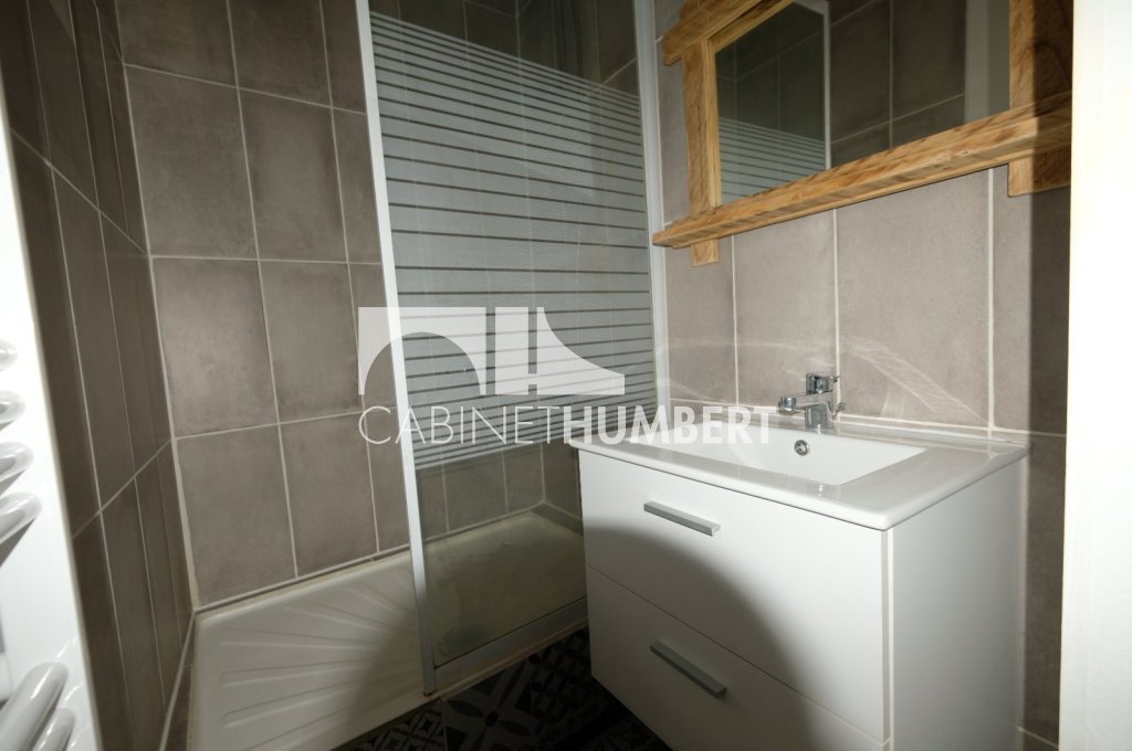 APPARTEMENT T1 A VENDRE - ST ETIENNE CENTRE VILLE - 29.33 m2 - 39000€