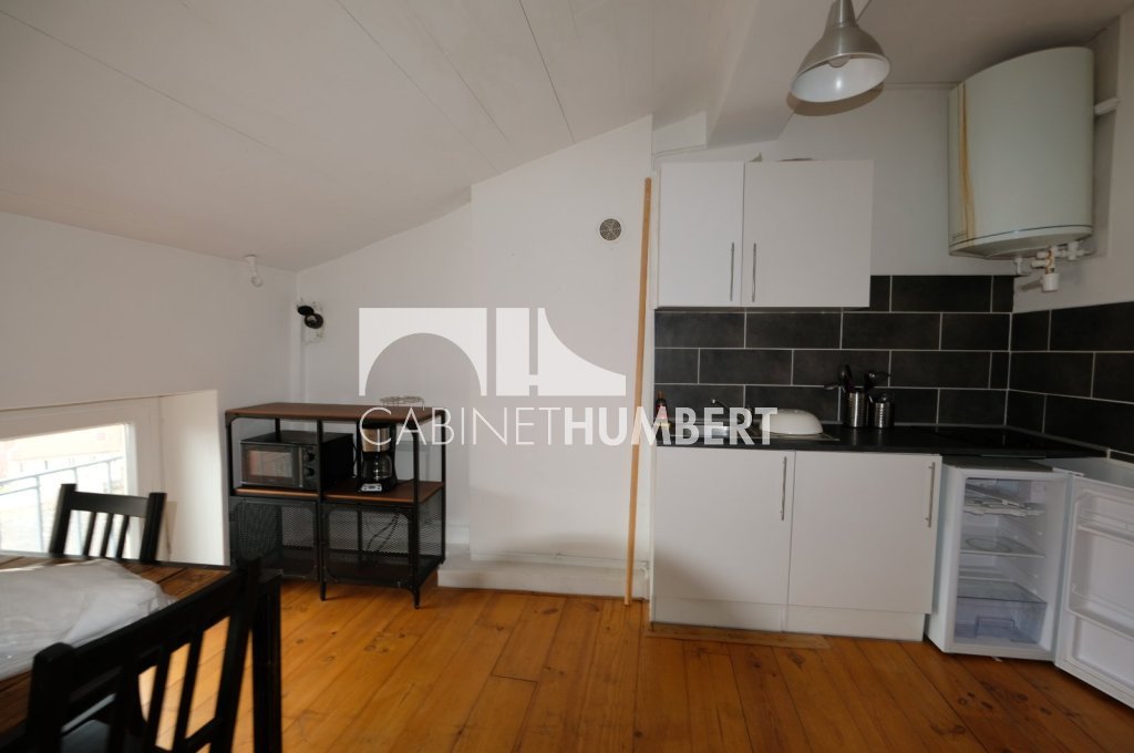 APPARTEMENT T1 A VENDRE - ST ETIENNE CENTRE VILLE - 29.33 m2 - 39000€