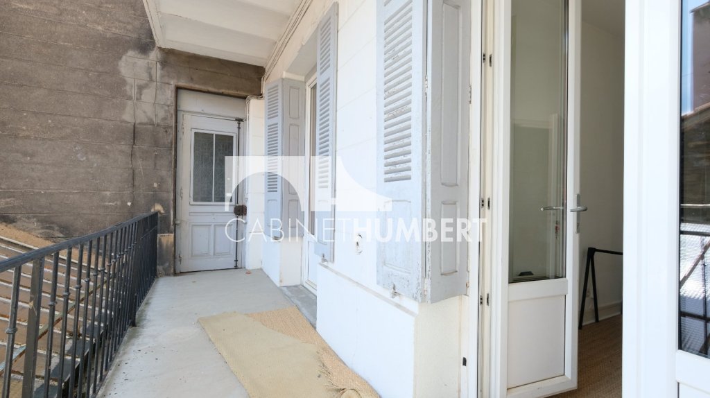 APPARTEMENT T1 A VENDRE - ST ETIENNE CHATEAUCREUX - 42.64 m2 - 49 000 &euro;