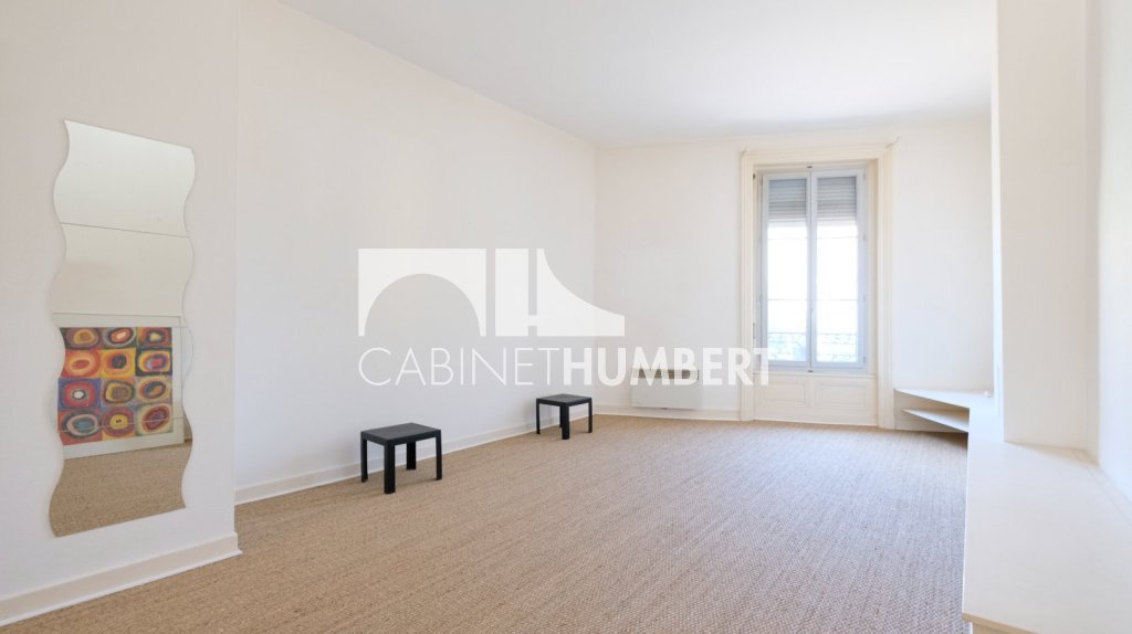 APPARTEMENT T1 A VENDRE - ST ETIENNE CHATEAUCREUX - 42.64 m2 - 49 000 &euro;