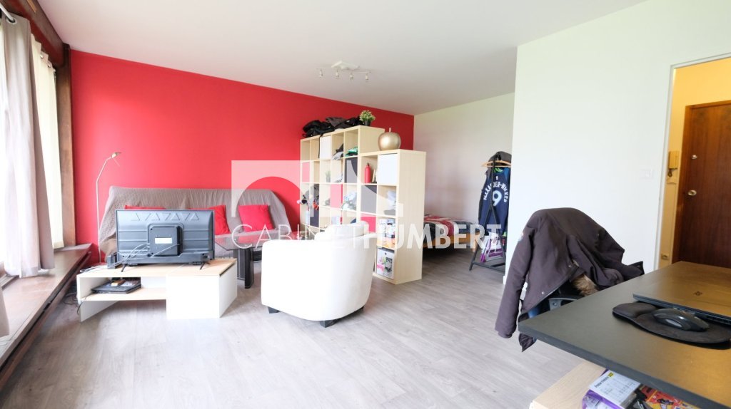 APPARTEMENT T1 A VENDRE - ST ETIENNE FAURIEL - 43 m2 - 58�000�&euro;