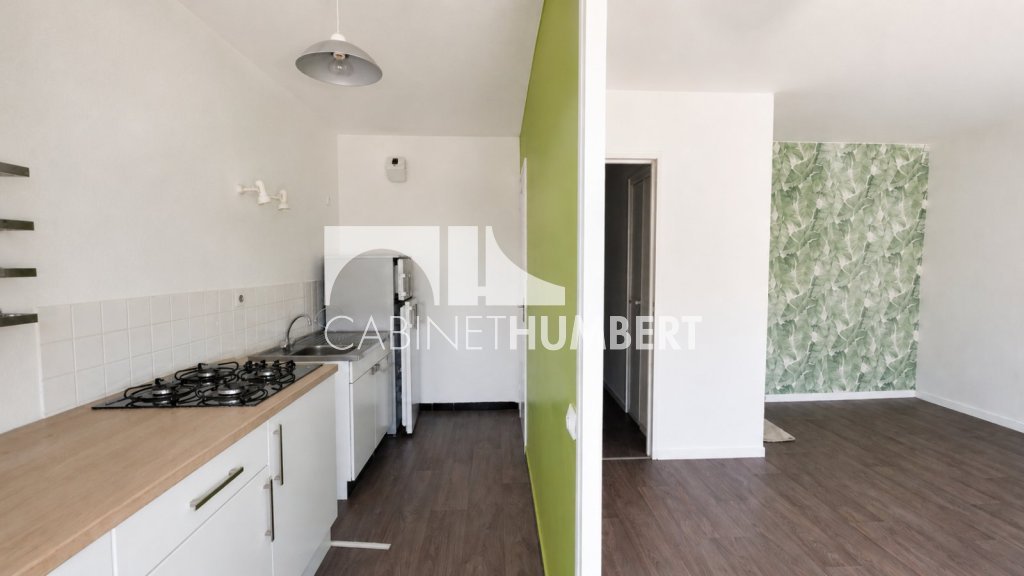 APPARTEMENT T1 A VENDRE - ST ETIENNE FAURIEL - 31.75 m2 - 49 000 &euro;