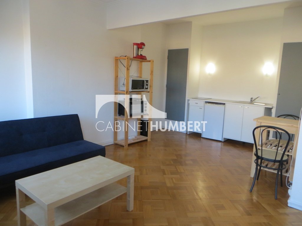 APPARTEMENT T2 A LOUER - ST ETIENNE BADOUILLRE - 45.17 m2 - 470€ charges comprises par mois