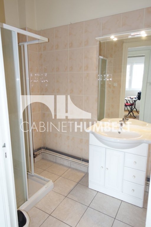 APPARTEMENT T2 A LOUER - ST ETIENNE BADOUILLRE - 45.17 m2 - 470€ charges comprises par mois