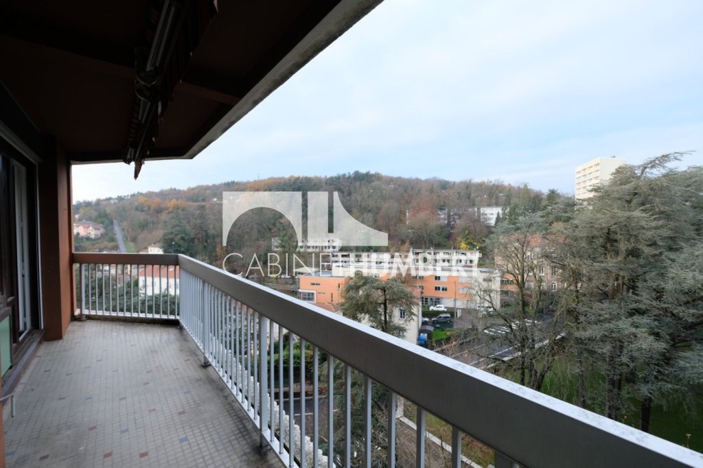 APPARTEMENT T2 A LOUER - ST ETIENNE BEL AIR - 50 m2 - 600 &euro; charges comprises par mois