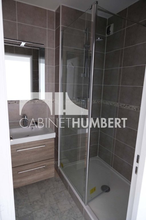 APPARTEMENT T2 A LOUER - ST ETIENNE BEL AIR - 50 m2 - 600 &euro; charges comprises par mois