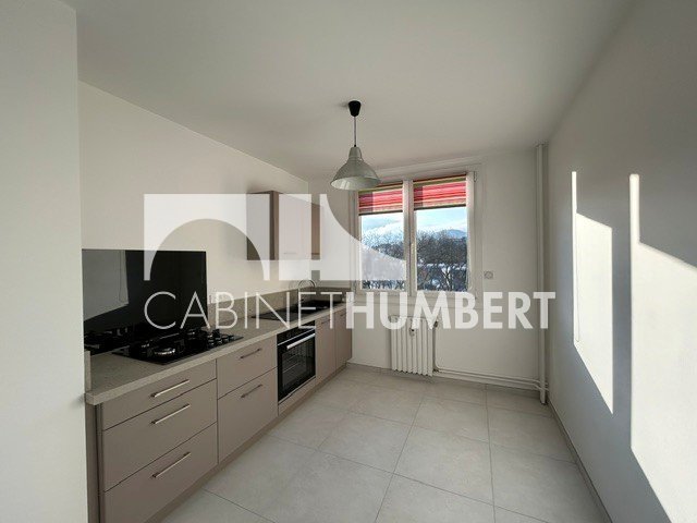 APPARTEMENT T2 A LOUER - ST ETIENNE BELLEVUE - 52.92 m2 - 600 &euro; charges comprises par mois